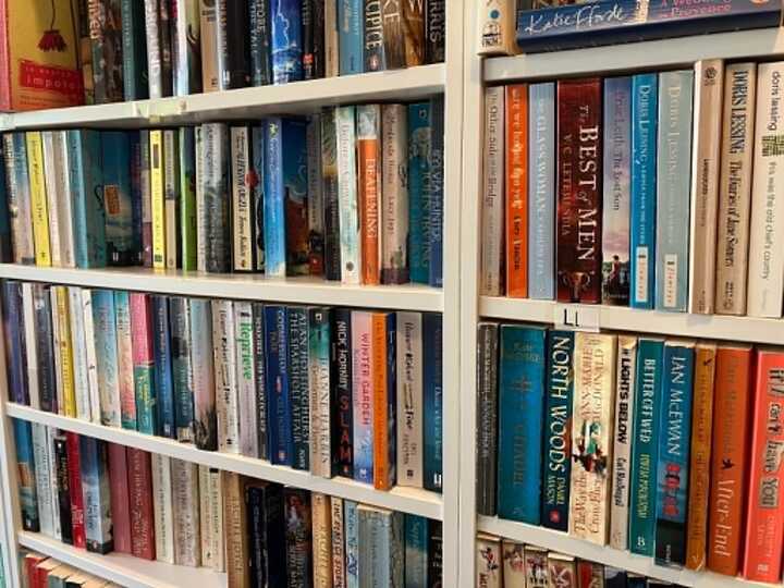 Books: broad genres, random selection